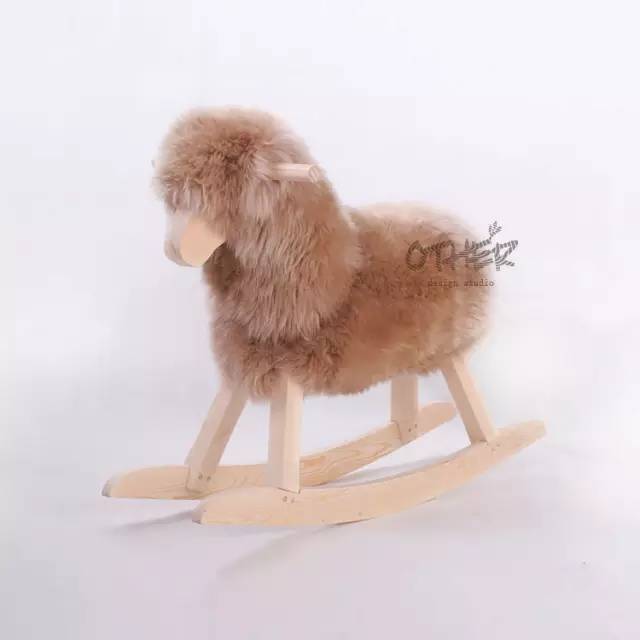 綿羊搖椅4.jpg 綿羊搖椅4.jpg