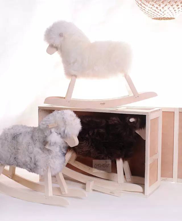 綿羊搖椅6.jpg 綿羊搖椅6.jpg